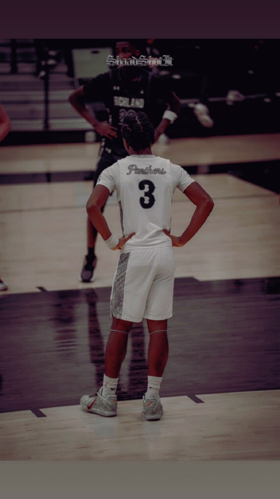 Dominic Efiakene
