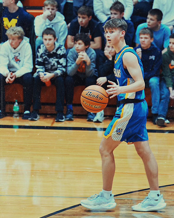 South Dakota Hoops Update: Mebius Dazzles