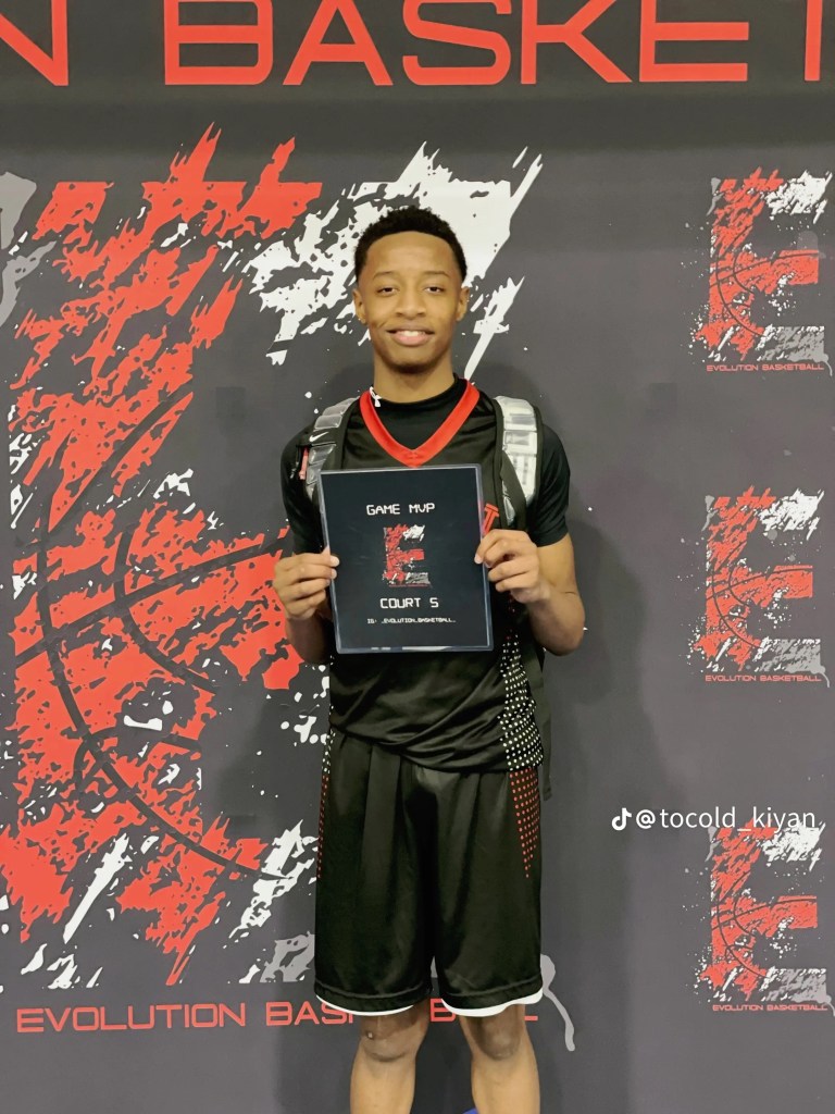 Kiyan Mcgee